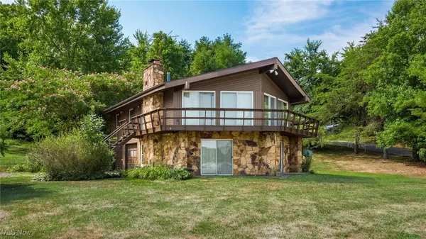 54846 Seneca Lake RD, Quaker City, OH 43773