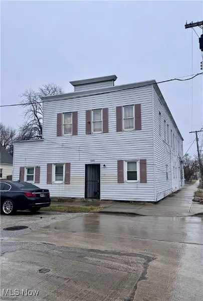 3355 W 43rd ST, Cleveland, OH 44109