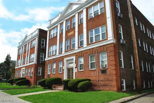 2836 E 130th ST #9L, Cleveland, OH 44120