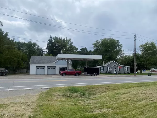 35788 Lake Shore BLVD, Eastlake, OH 44095