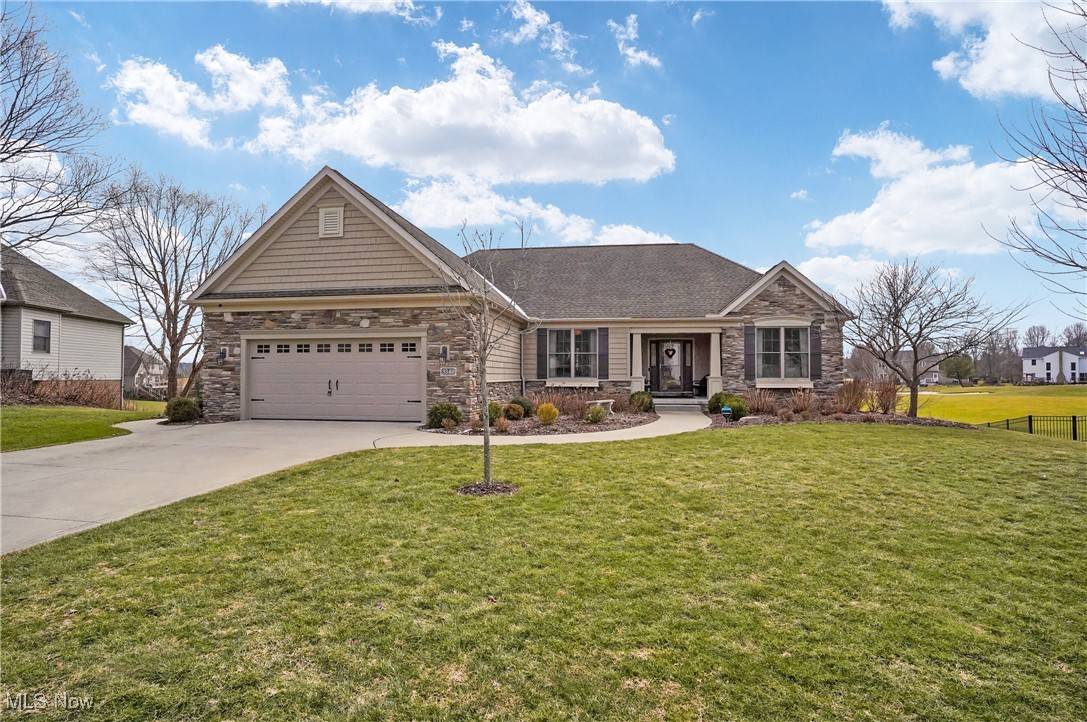 3340 Churchill Downs,  Stow,  OH 44224