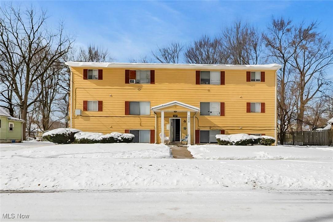 1906 Lexington AVE, Lorain, OH 44052