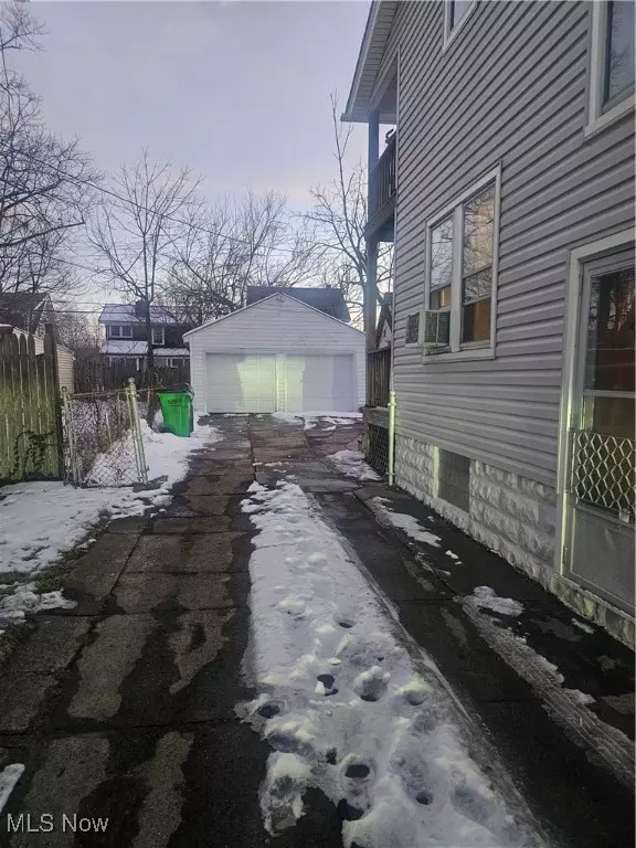 Garfield Heights, OH 44105,12710 Maplerow AVE