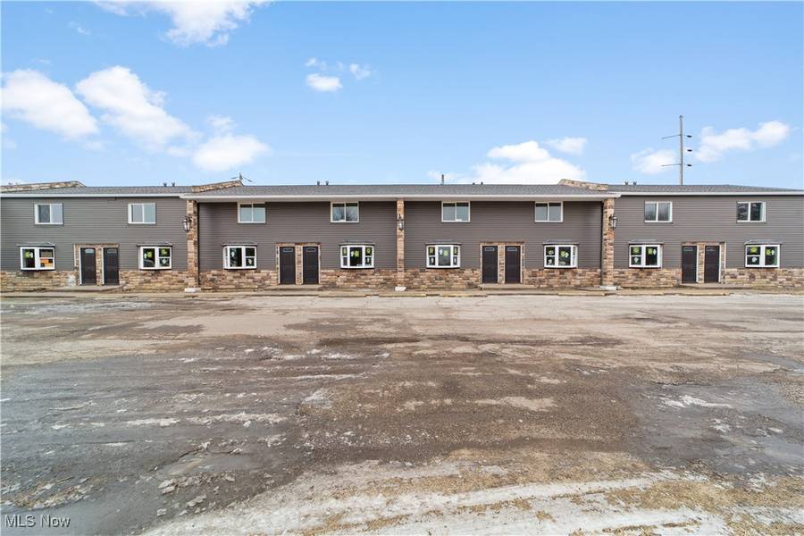 3960 W Erie AVE, Lorain, OH 44053