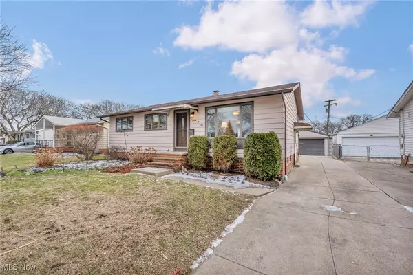 Cleveland, OH 44109,705 Colonel DR