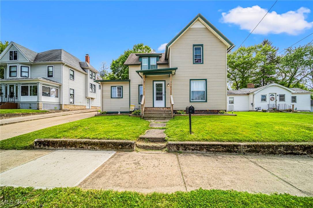 519 Liberty ST, Conneaut, OH 44030
