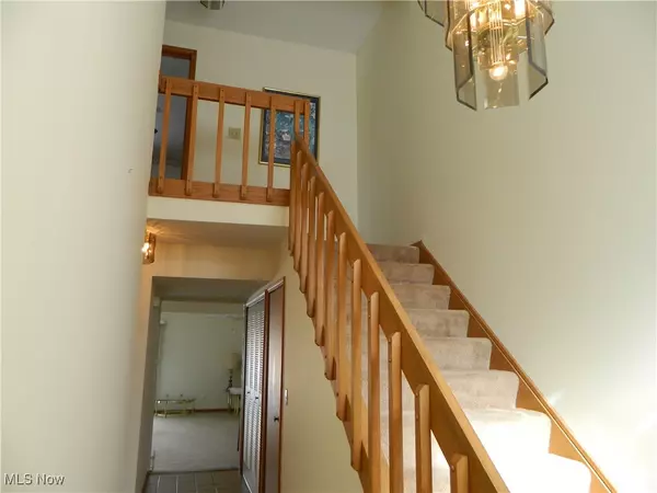 Sagamore Hills, OH 44067,731 Village Club RD