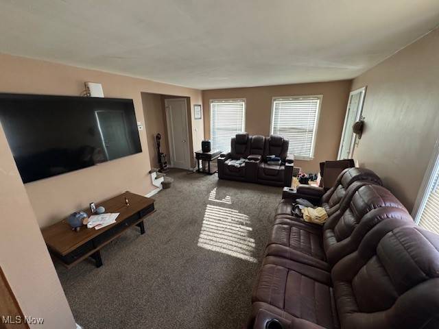 Euclid, OH 44132,1507 Babbitt RD