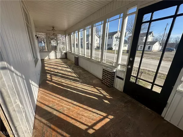 112 S Main ST Minerva, OH 44657