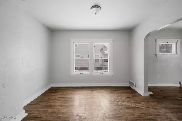 Cleveland, OH 44109,3824 W 36th ST