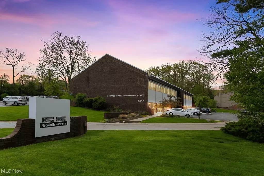Brecksville, OH 44141,8180 Brecksville RD #115