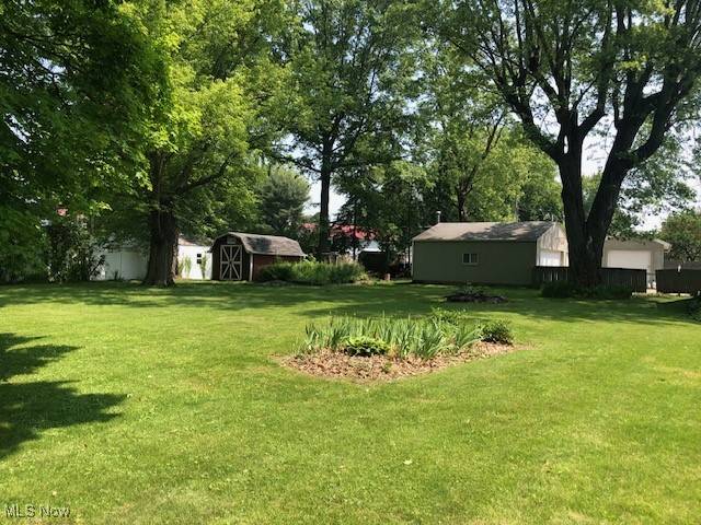 Sandyville, OH 44671,11206 Center AVE NE
