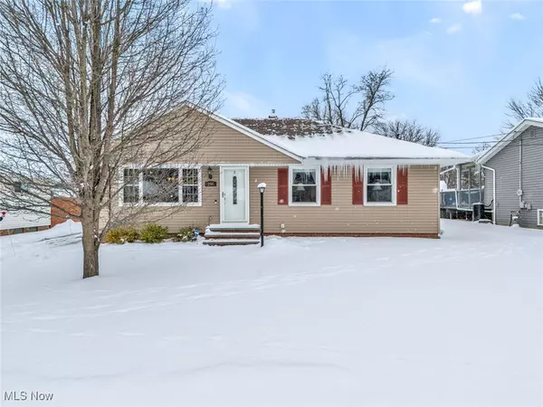 290 Lowrie BLVD,  Northfield,  OH 44067