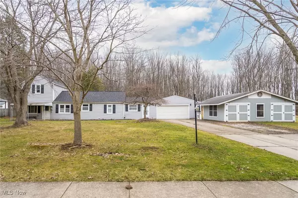 7387 Dyke AVE, North Ridgeville, OH 44039