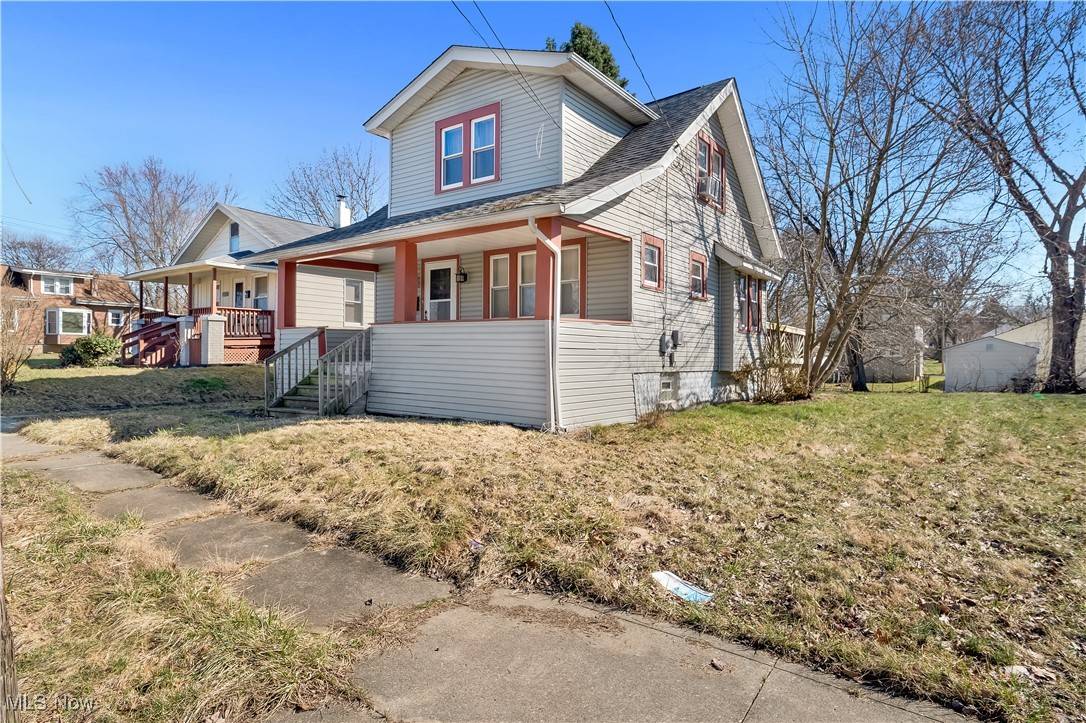 1292 Tampa AVE, Akron, OH 44314
