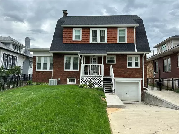 Vienna, WV 26105,4109 Grand Central AVE