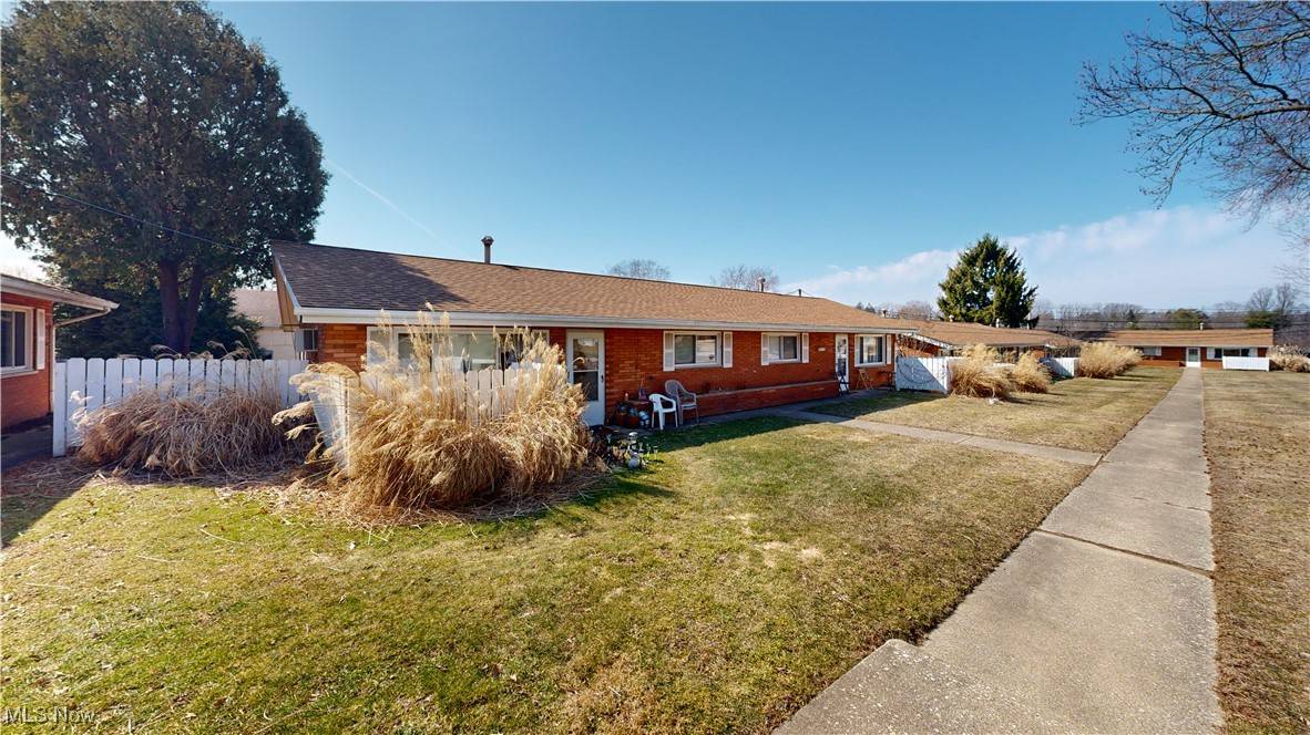 Tallmadge, OH 44278,10-36 Linda ST