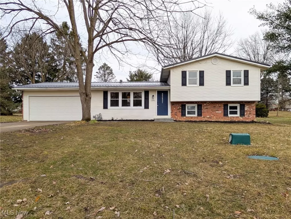 Hartville, OH 44632,1091 Peony ST NW