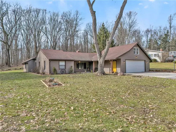 3442 Cannon RD, Twinsburg, OH 44087