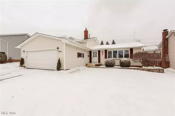 2960 Marda DR,  Parma,  OH 44134