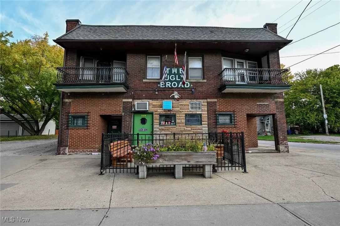 Cleveland, OH 44109,3902 Denison AVE