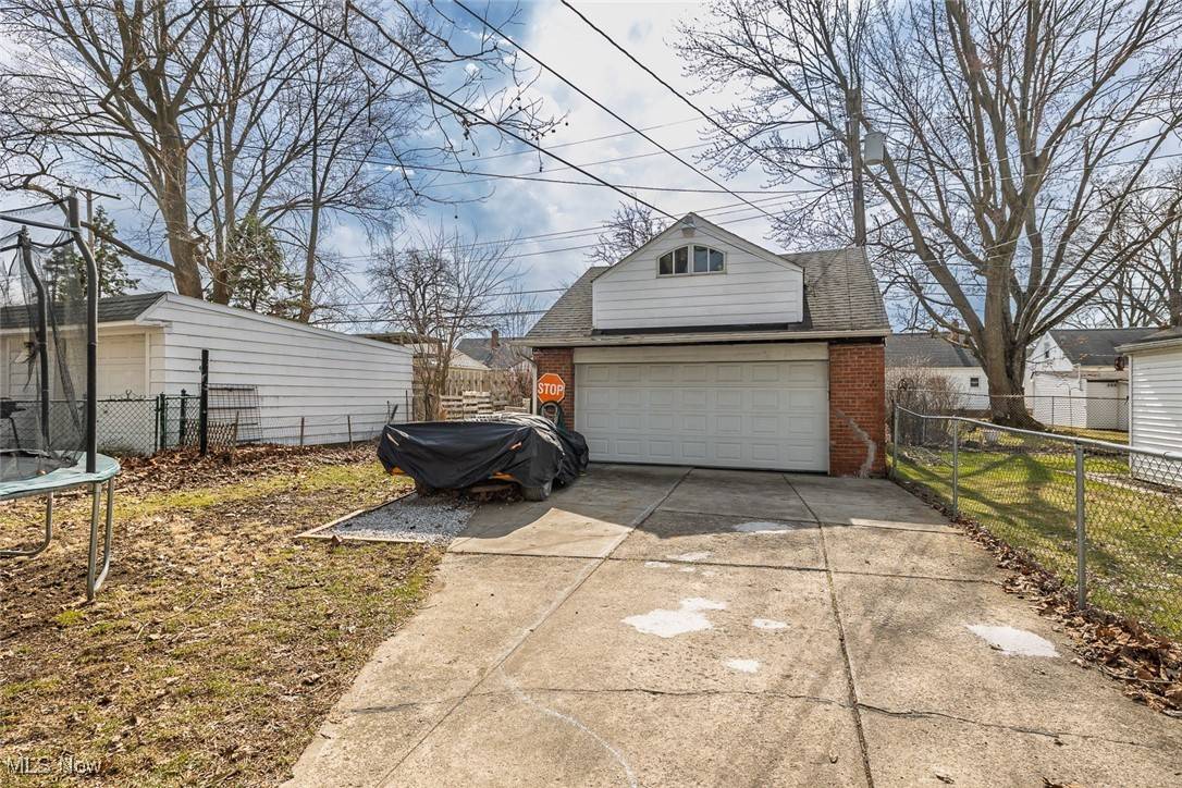 Garfield Heights, OH 44125,12700 Grannis RD