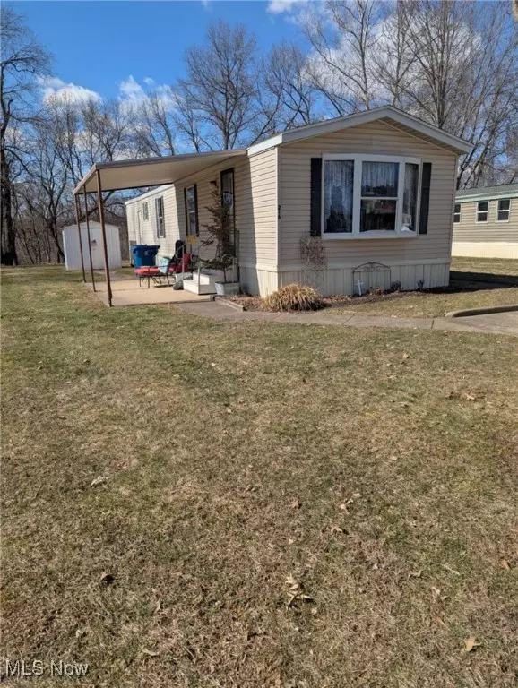 Navarre, OH 44662,216 SW F ST