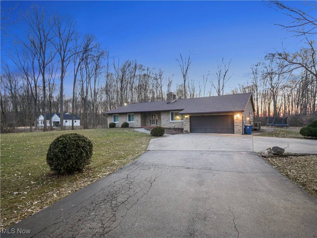 4234 Lyntz Townline RD SW, Warren, OH 44481