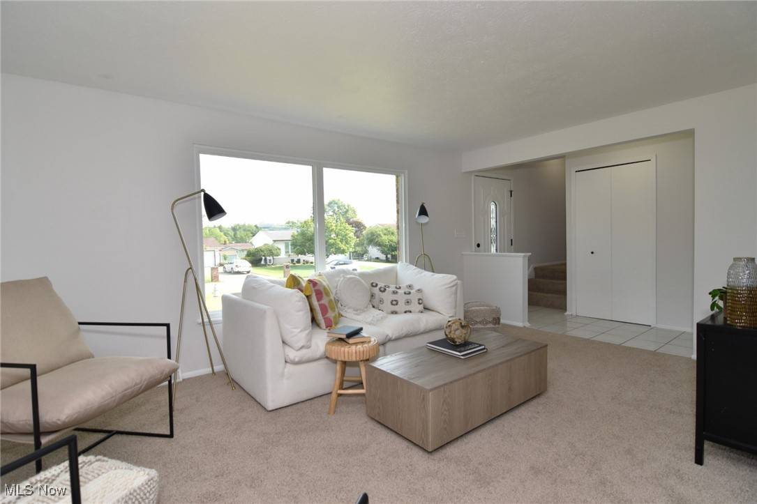 Oakwood Village, OH 44146,26241 Dennisport DR