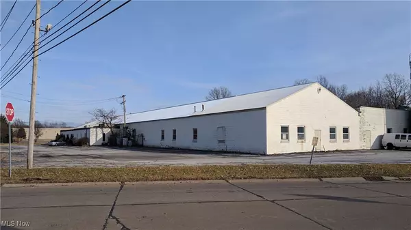 Mentor, OH 44060,8820 East AVE