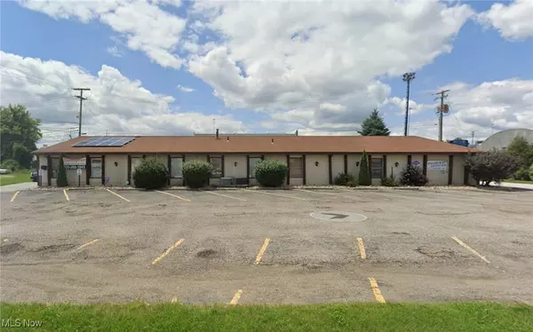 6725 Promway AVE NW #20, North Canton, OH 44720