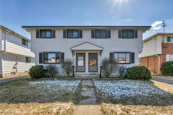 Cleveland, OH 44135,15211-15213 Aldene AVE