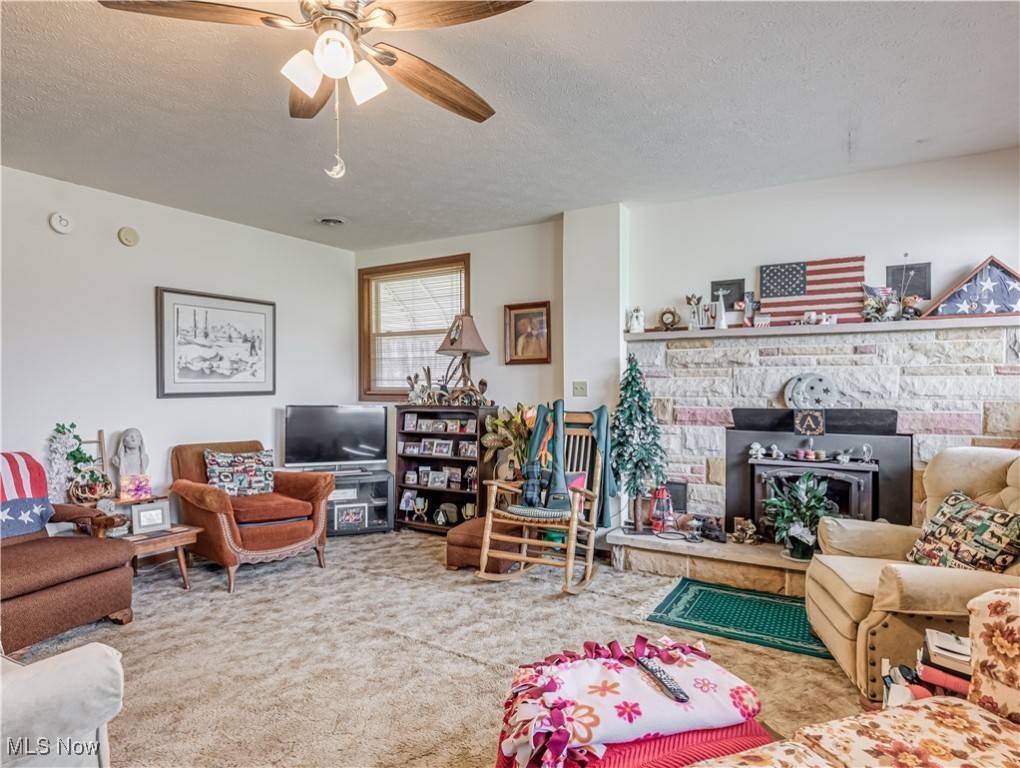Wadsworth, OH 44281,130 Fixler RD