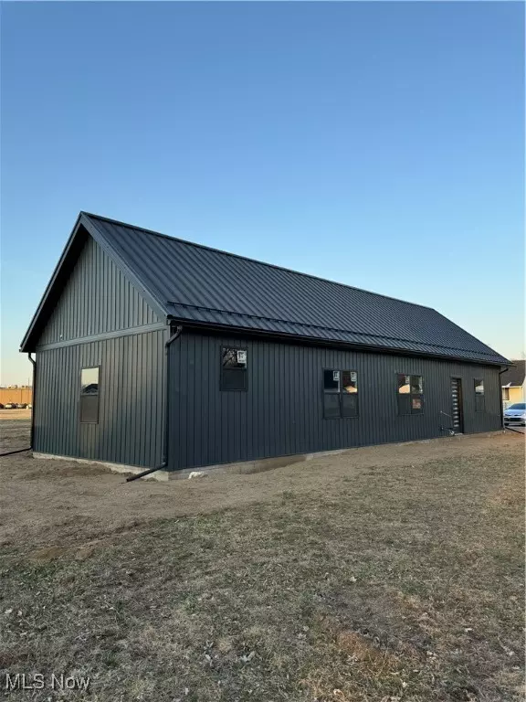 Coshocton, OH 43812,597 S 12th ST