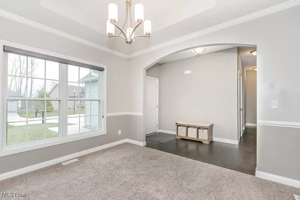 Mentor, OH 44060,8728 Summer Wind LN