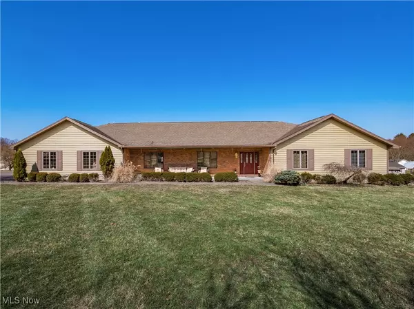 5023 Dresden CT, Zanesville, OH 43701