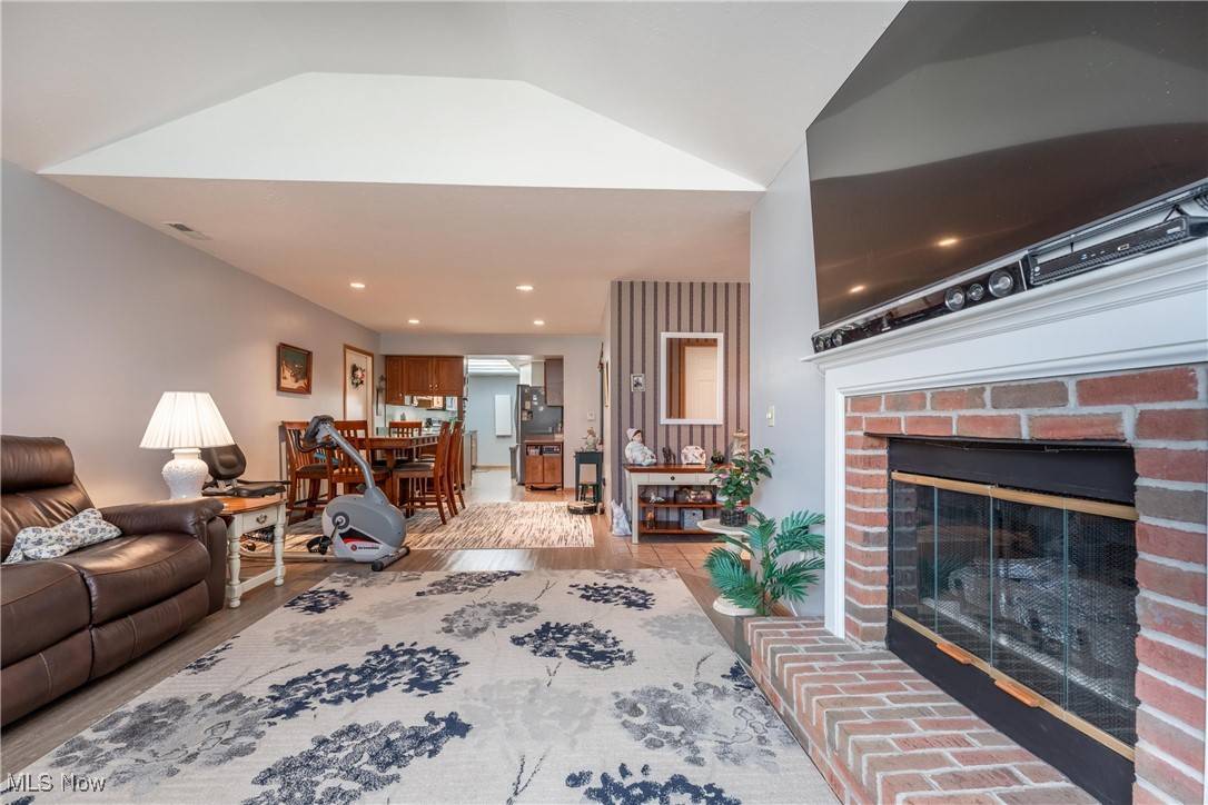 Wooster, OH 44691,4475 Hunters Chase LN