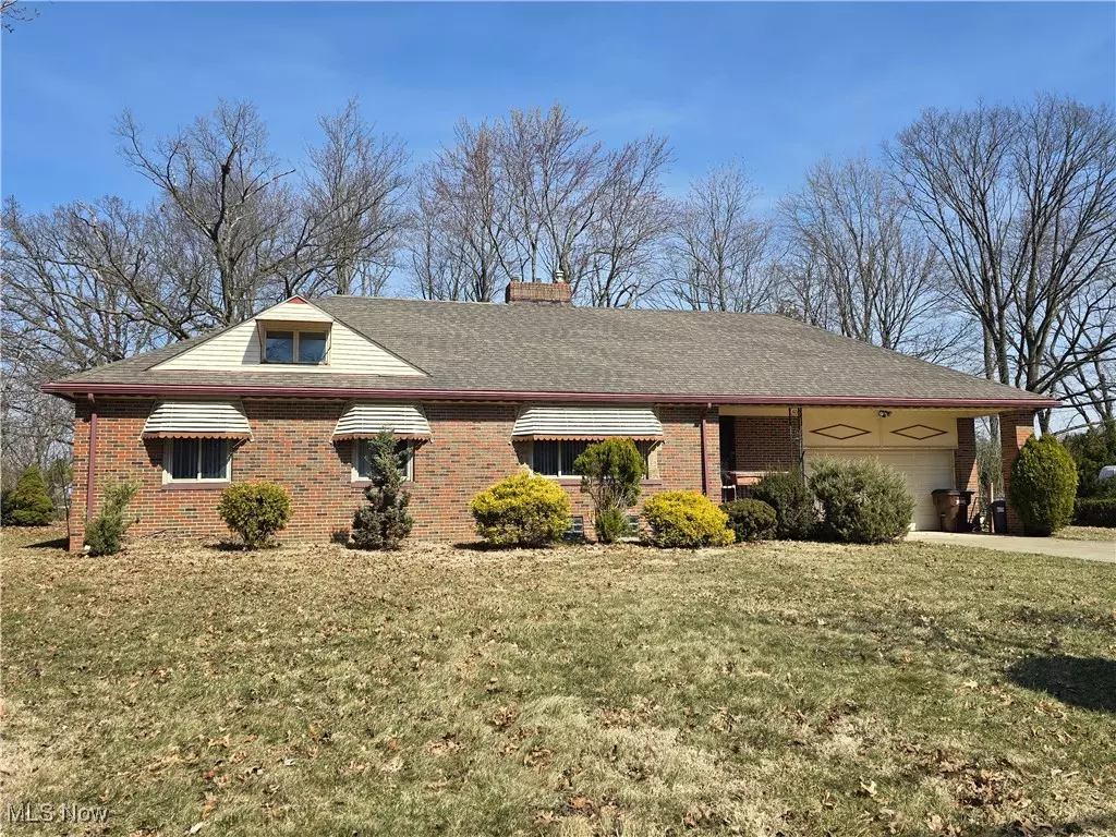 Parma, OH 44129,6516 W Ridgewood DR