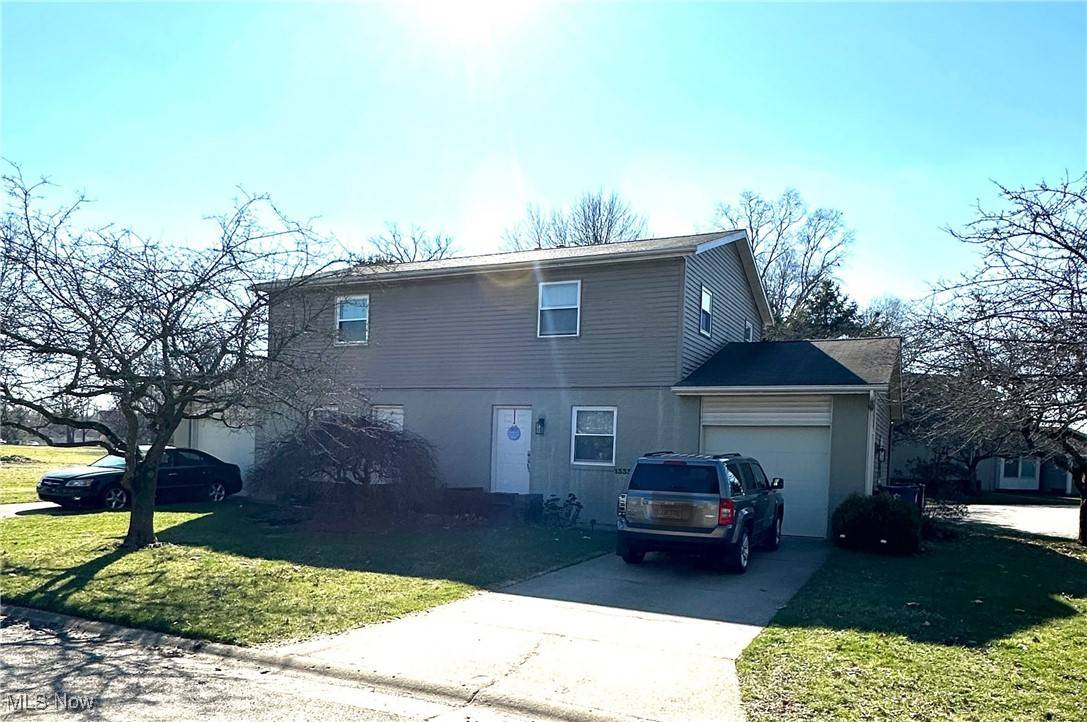 Canton, OH 44708,1331 Stardust AVE NW