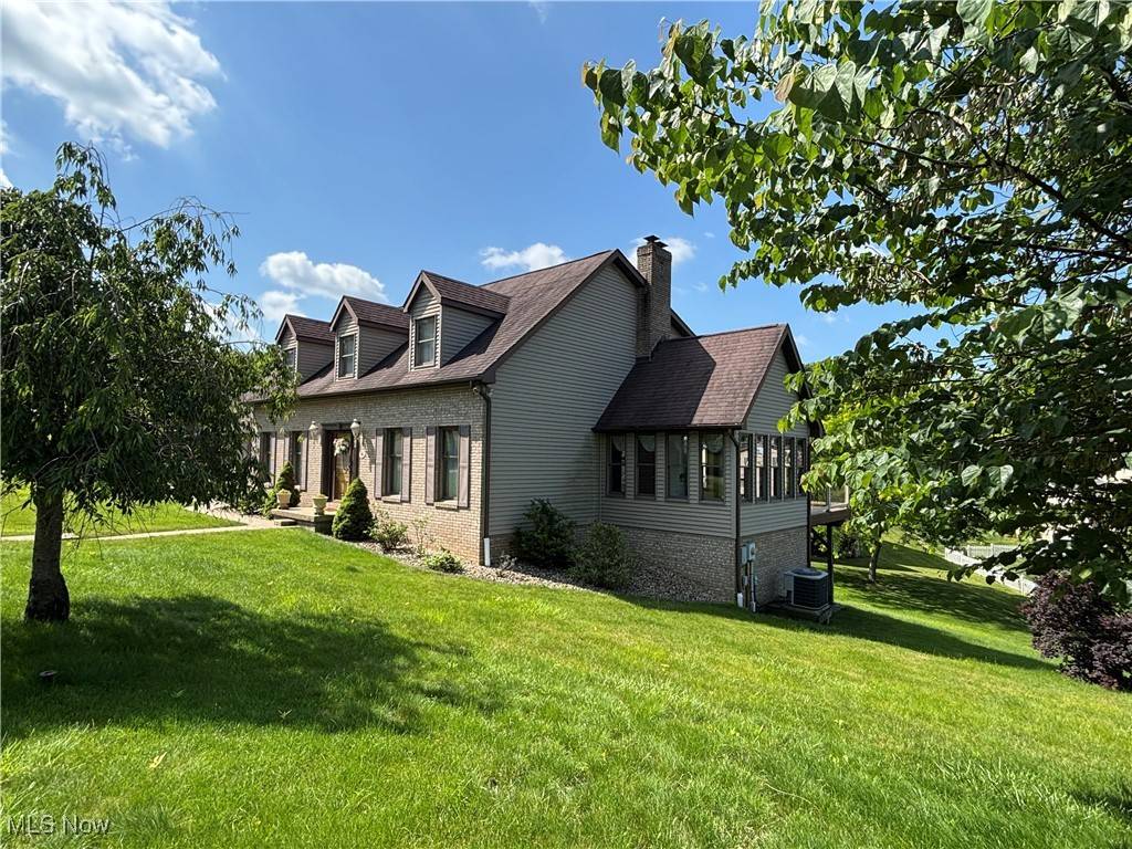 St. Clairsville, OH 43950,100 Pinecrest DR