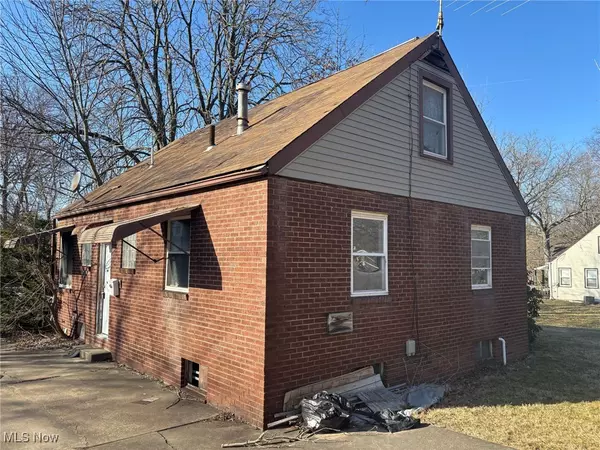 1337 Edgehill AVE SE,  Warren,  OH 44484