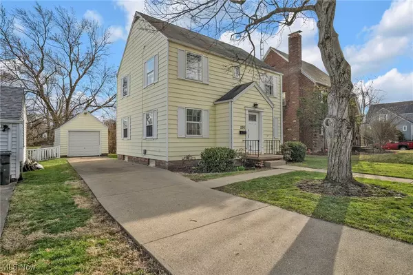 Canton, OH 44709,230 37th ST NW