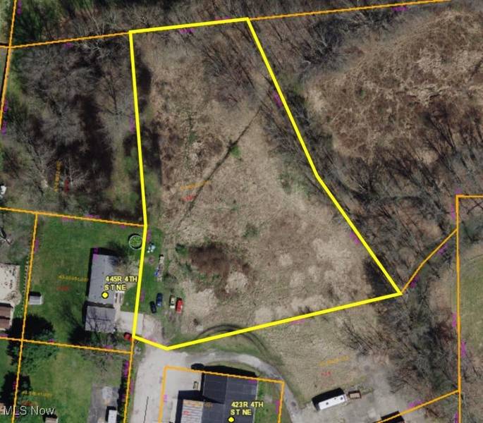 4th ST NE #Rear, New Philadelphia, OH 44663