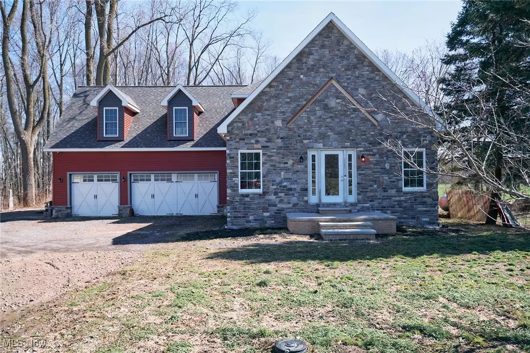 Amherst, OH 44001,11135 Baumhart RD