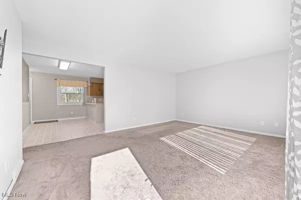 Mogadore, OH 44260,2305 Bixler DR