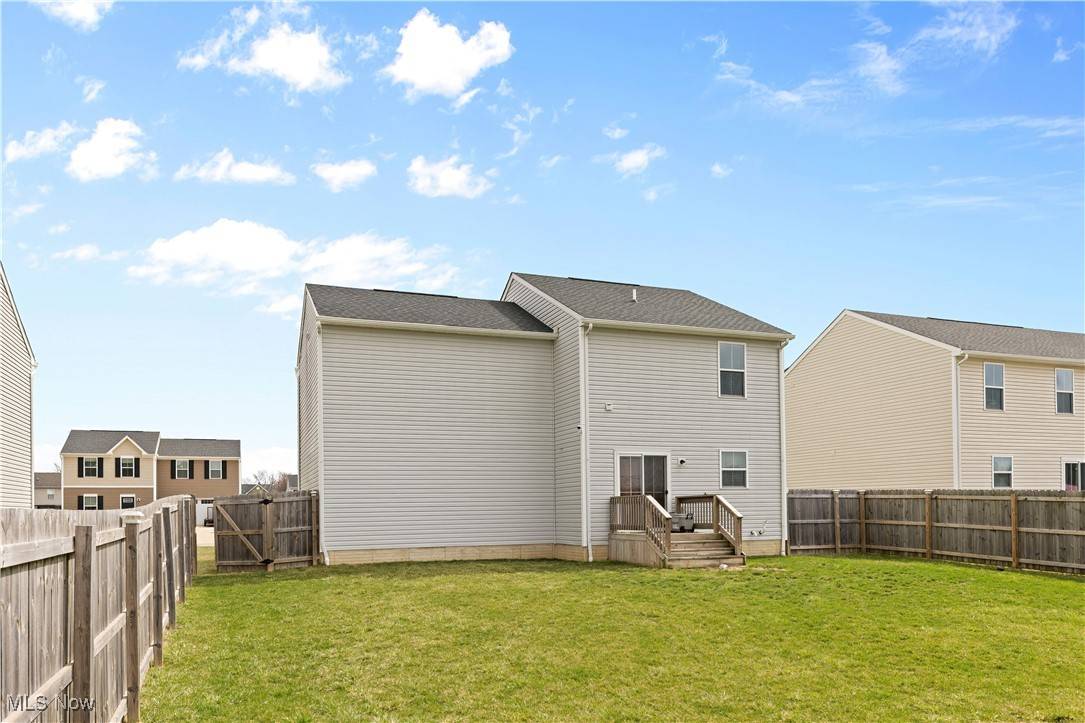 Elyria, OH 44035,177 Fairfield DR