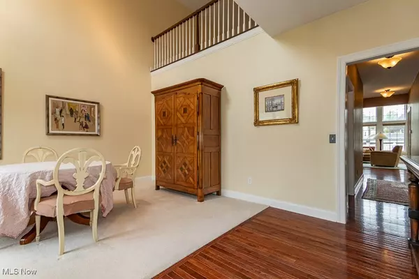 Chagrin Falls, OH 44022,124 Bell Tower CT