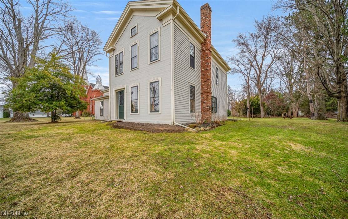 Austinburg, OH 44010,1739 Maple ST
