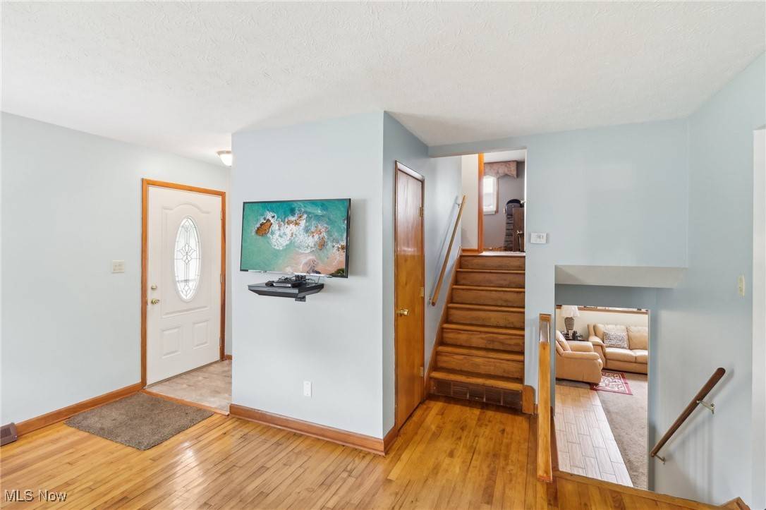 Bedford Heights, OH 44146,5667 Lori DR