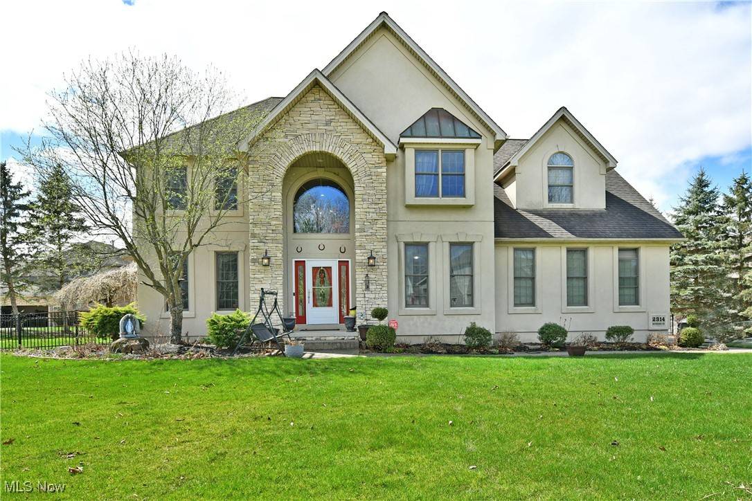 2314 Keystone TRL, Cortland, OH 44410